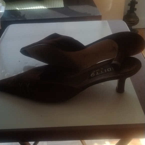 Suede shoes - Picture 3 of 3